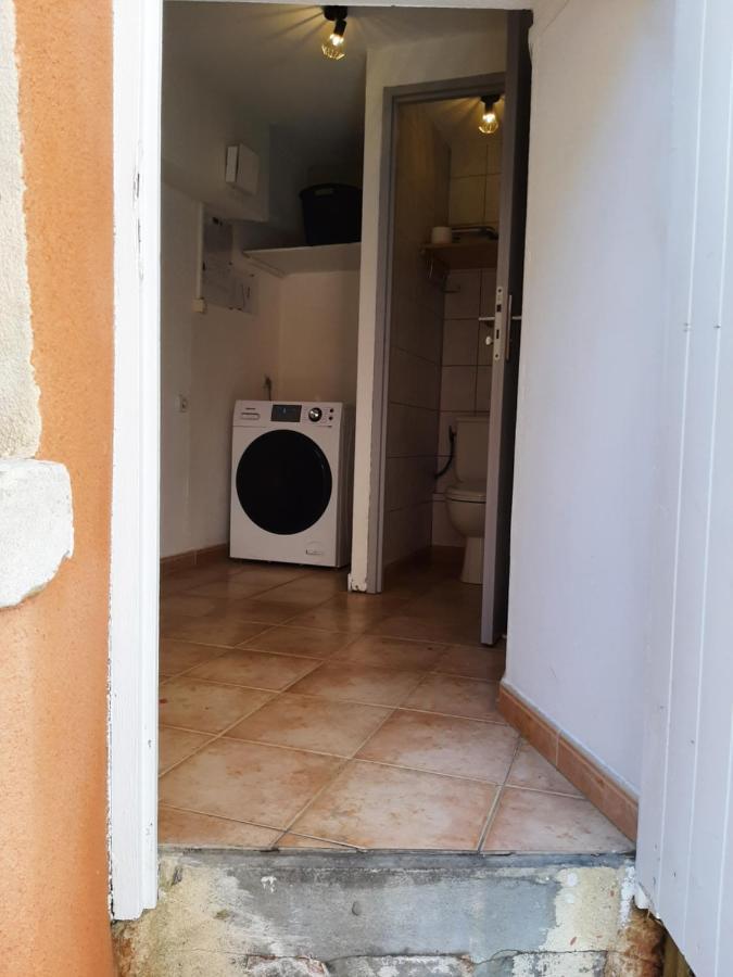 Maison 100 M2, Terrasse 25 M2, Clim, 3 Chbs Avec Tv, Parking Pierrelatte Luaran gambar